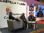 El alcalded comenta las iniciativas presentadas en FITUR