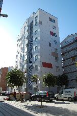 Edificio rehabilitado en la primera fase del ARI La Rondilla