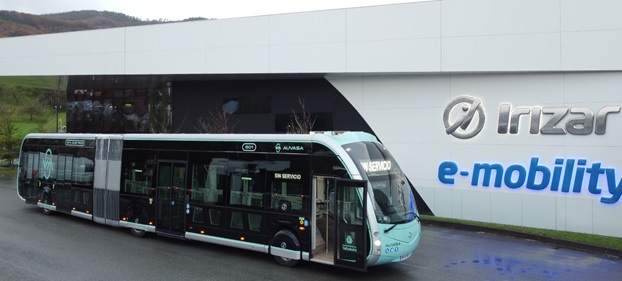 Autobús articulado eléctrico Irizar para Auvasa