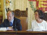 León de la Riva y Cantalapiedra presentando el programa