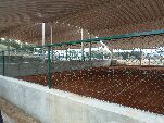 Una de las pistas cubiertas del nuevo complejo deportivo